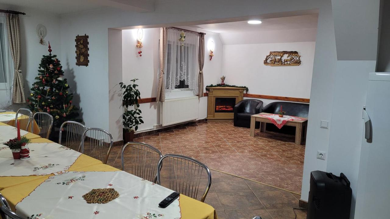 Pensiunea Casa Ady Bran  Exterior foto